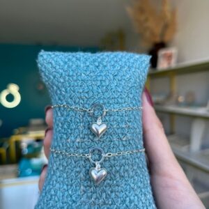 Pulseira coração pendurado