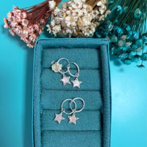 Argolinha com pingente de estrela