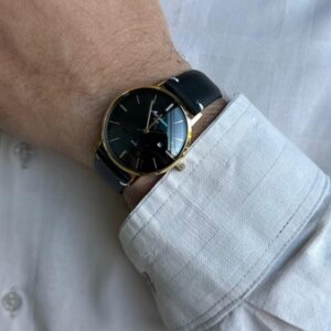 Relógio Unissex Clássico Dourado Couro Genuíno Calendário