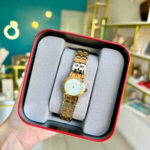 Relógio Feminino Dourado Caixa Pequena com Cristais