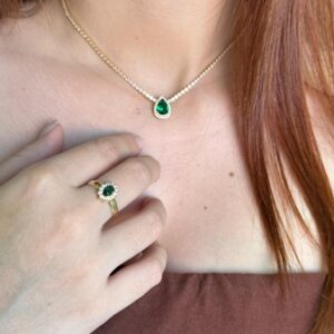 Colar Riviera com Pingente de Gota