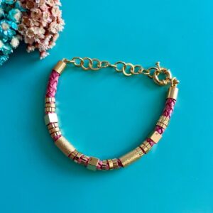 Pulseira de Contas Trançada