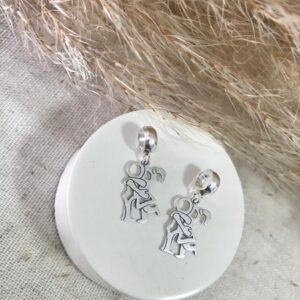 Berloque Casal se Abraçando